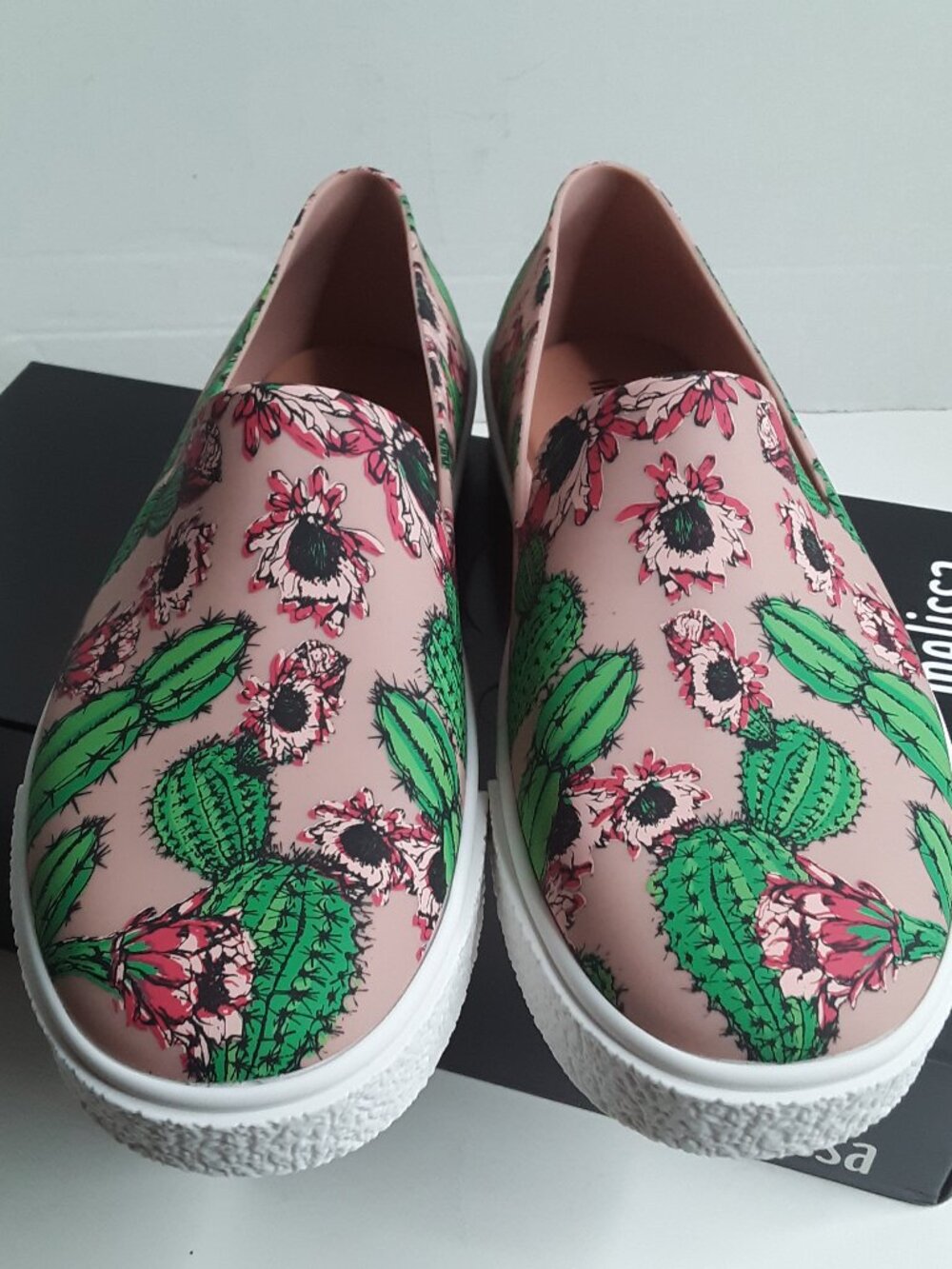 Melissa Women's size 8 Ground lii Cactus Printed Loafer Shoes